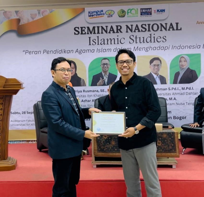 Dekan FAI UAD,Dr. Arif Rahman, S.Pd.I., M.Pd.I., menjadi Panelis dalam Seminar Nasional Islamic Studies di UIK, Bogor