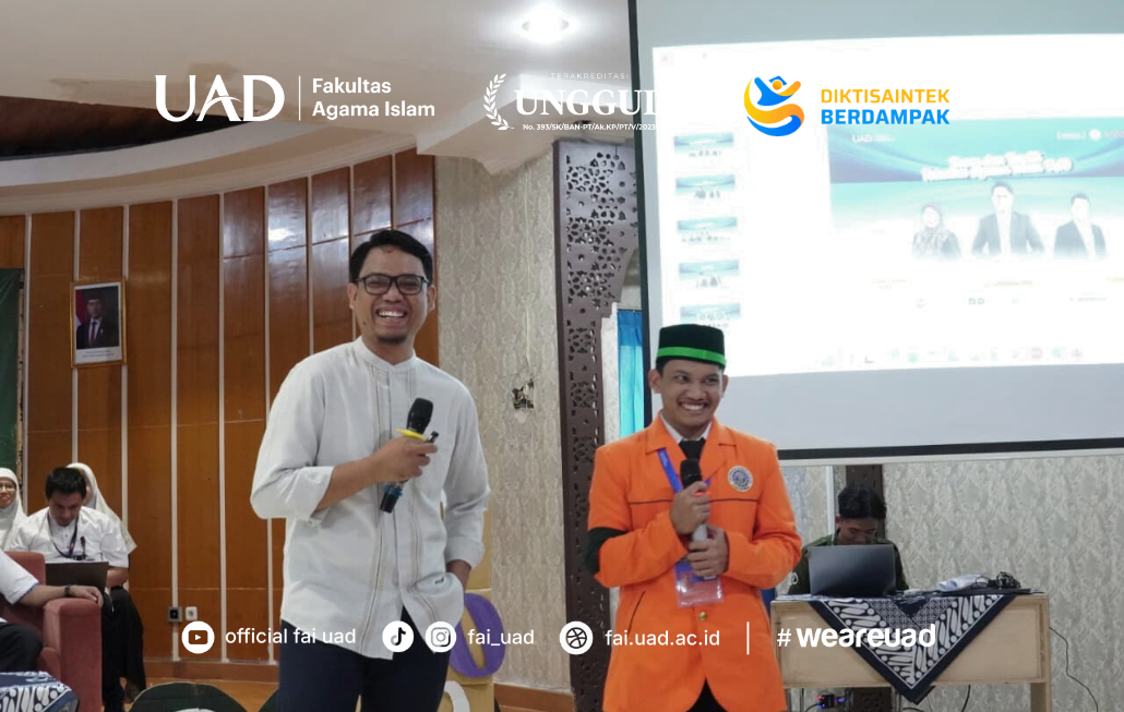 Dekan FAI Dr. Arif Rahman, bersama Ibnu peserta P2K FAI Prodi PAI