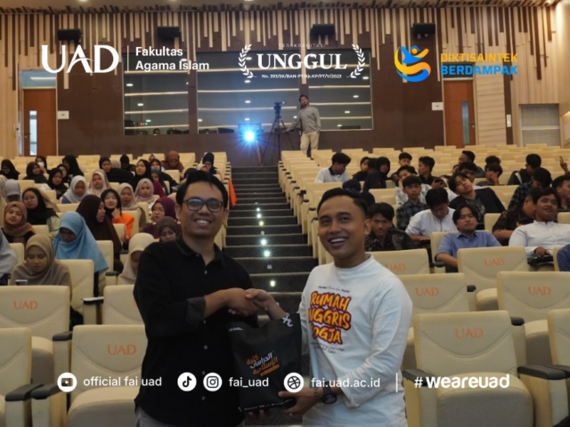 FAI UAD Bekerjasama dengan BEM FAI Gelar Seminar Motivasi: “Unlocking Mindsets, Seizing Opportunities, Embracing the World”