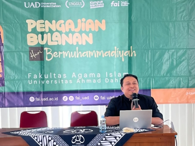 Fakultas Agama Islam Gelar Pengajian Bulanan dengan Tema: Berdamai dengan Musibah