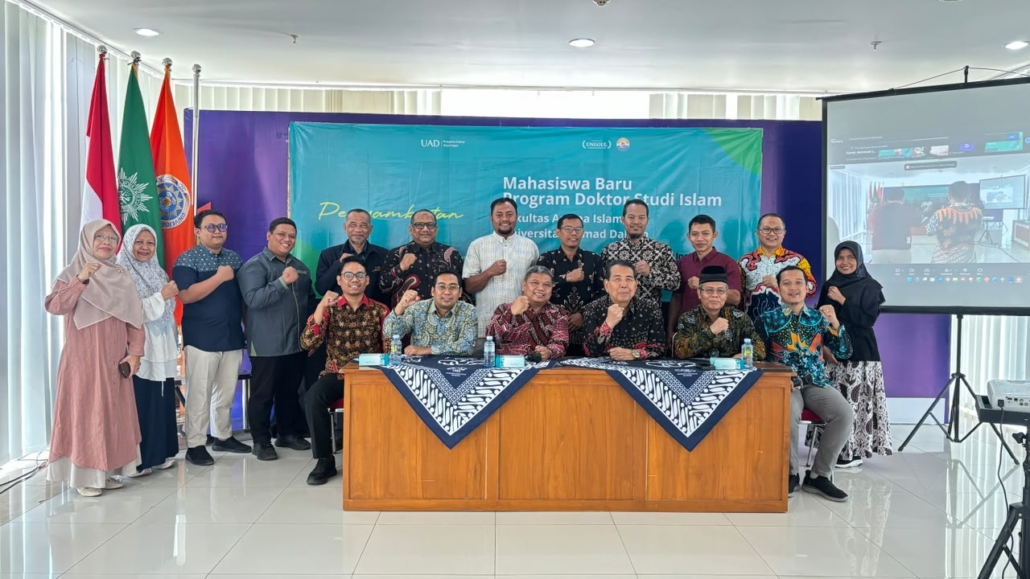 Mahasiswa program doktor S3 Studi Islam Universitas Ahmad Dahlan